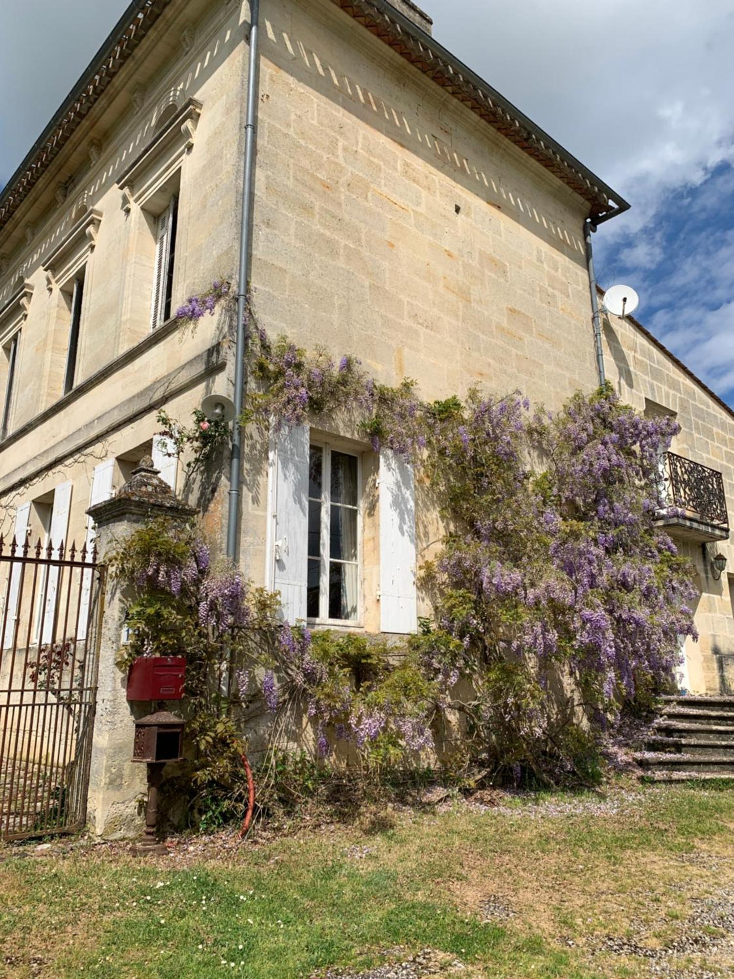 Buisson Gite Et Chambre D'Hote Laruscade Exterior foto